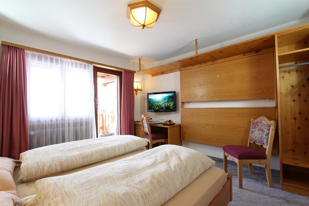 Hotel Alphubel Saas Fee Exteriör bild