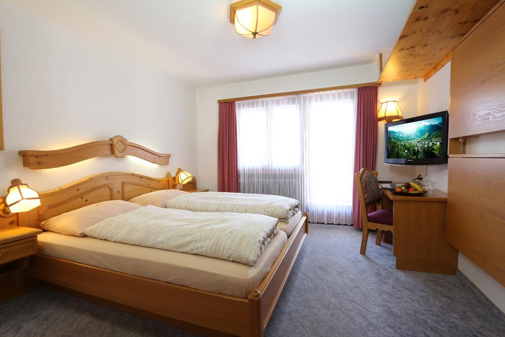 Hotel Alphubel Saas Fee Exteriör bild
